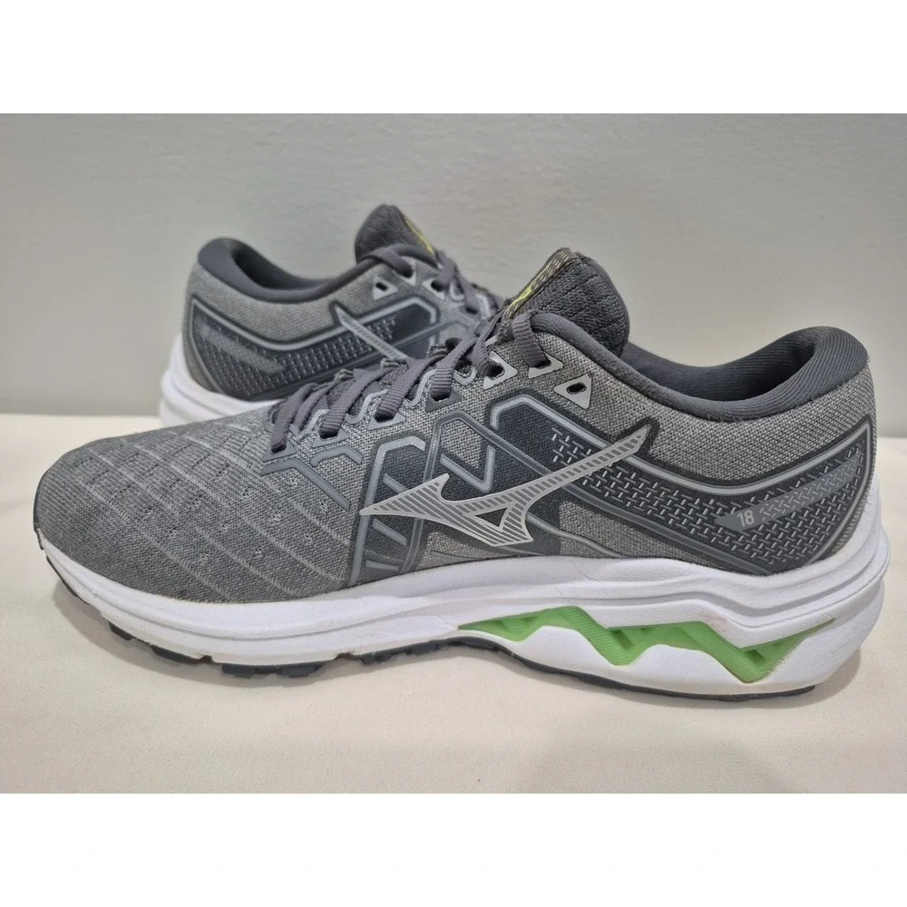 MIZUNO Wave Inspire 18 Womens Sz 7.5 Running Gray Shoes J1GD224405